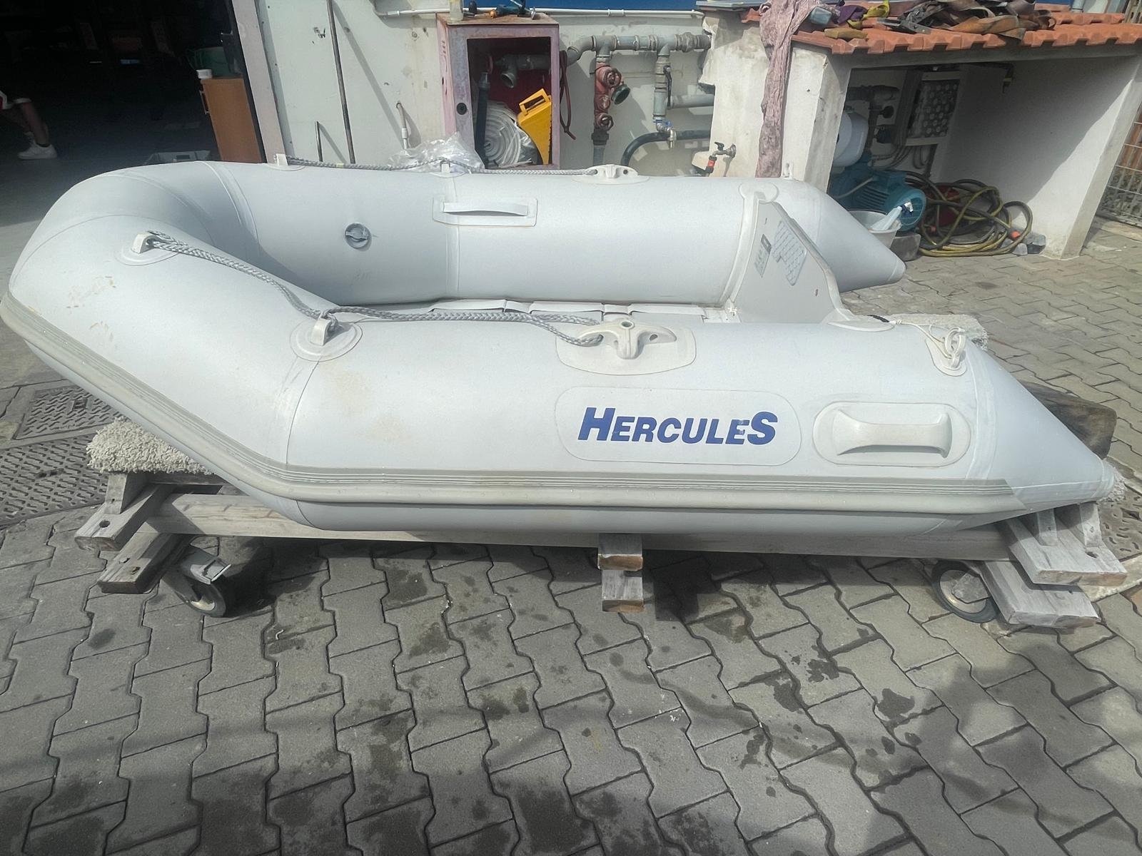Tender Hercules 220