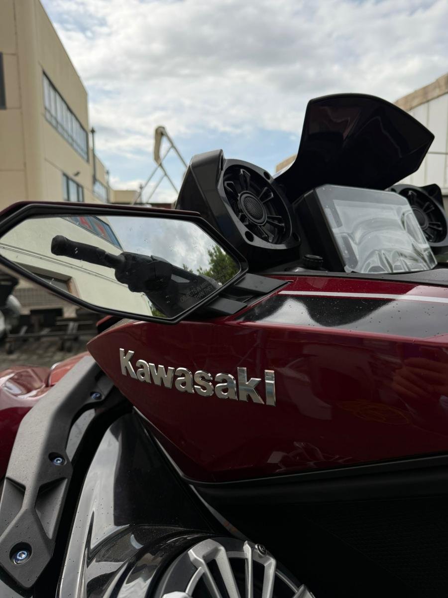 Kawasaki Ultra 310 LX
